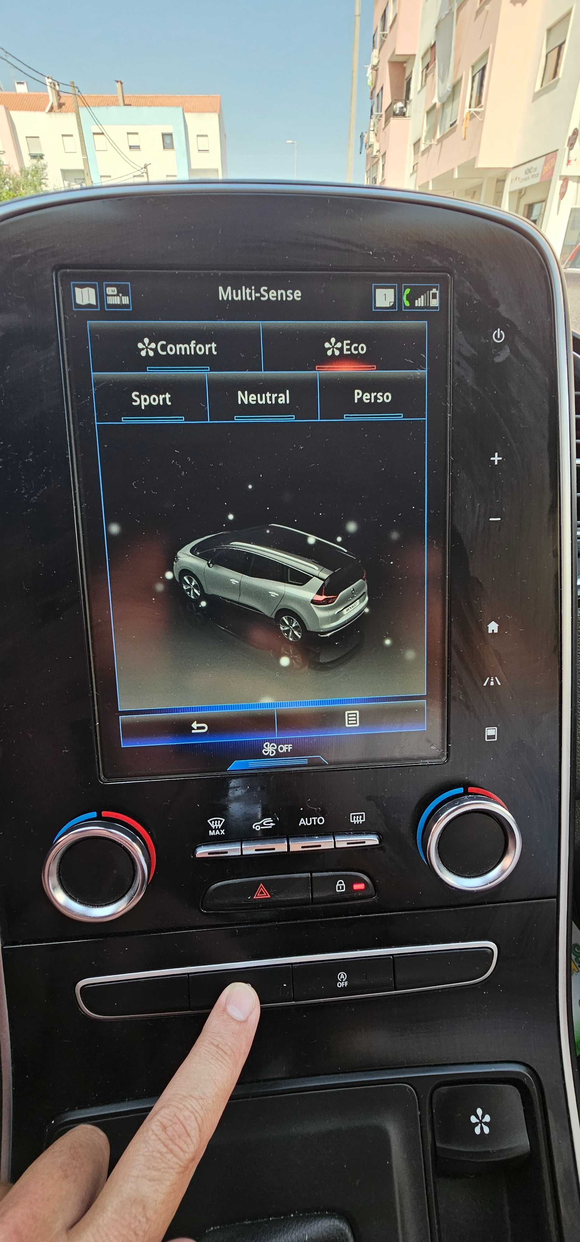Renault Grand Scenic