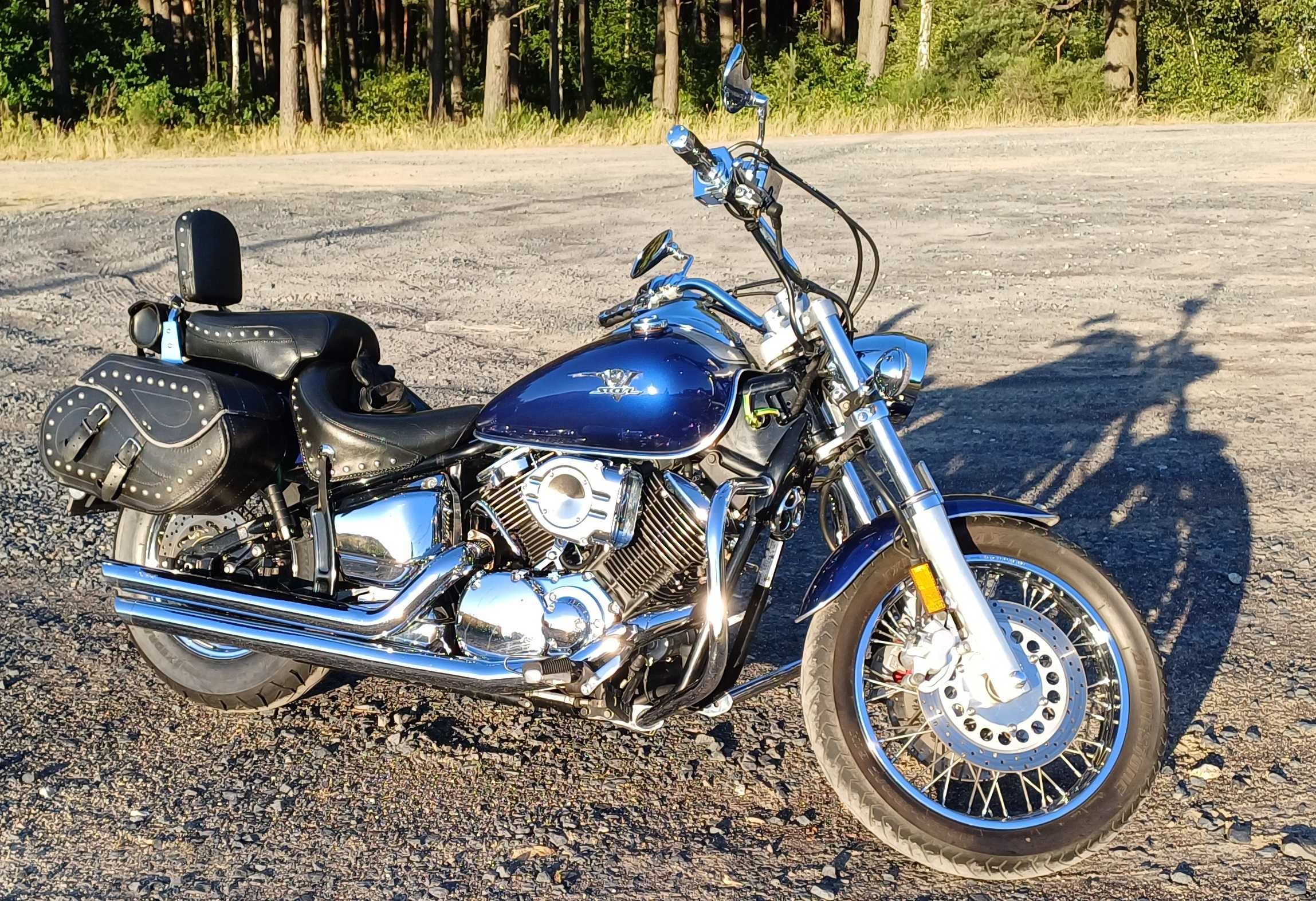 Yamaha XVS1100 V-STAR (DragStar) Custom