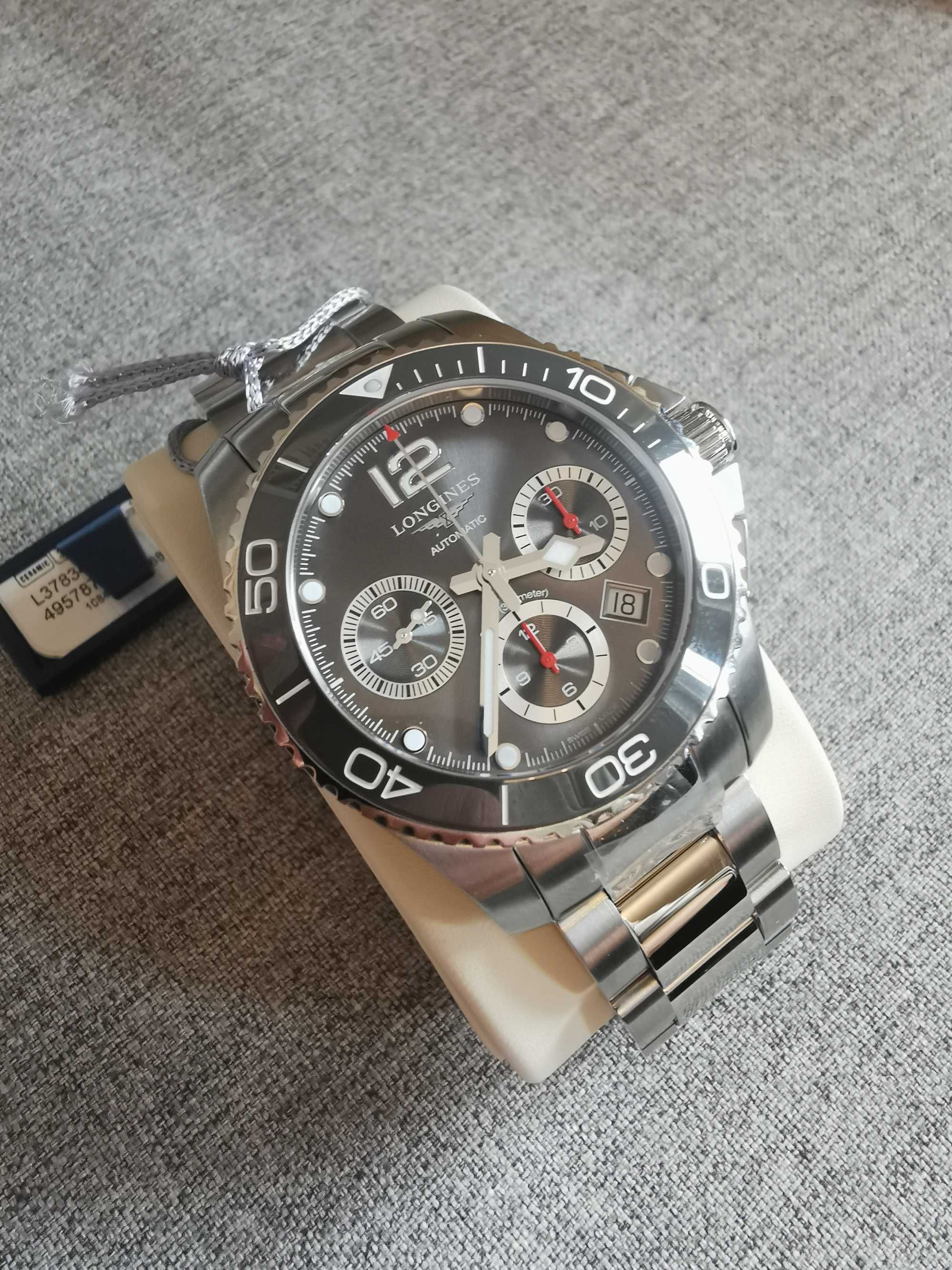 Longines HydroConquest Automatic Grey Dial Chronograph 10/10