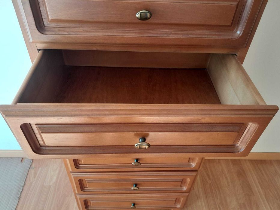 Cómoda 6 gavetas – preço negociável