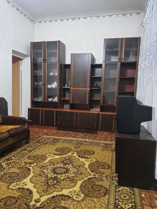 Вільна! Елітний Центр. Біля ЦУМу. Сталінка. Високі Стелі. Автономка.