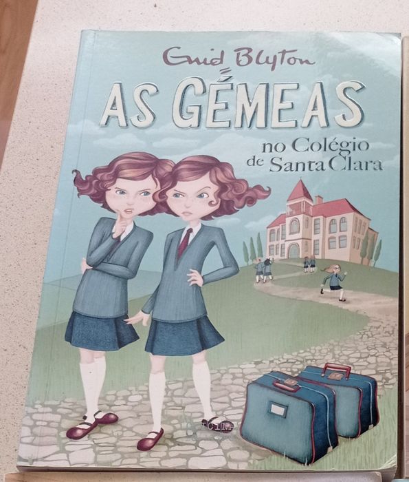 Livros de coleção juvenil