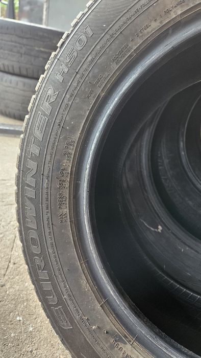 Opony zimowa  205.60.15 Falken