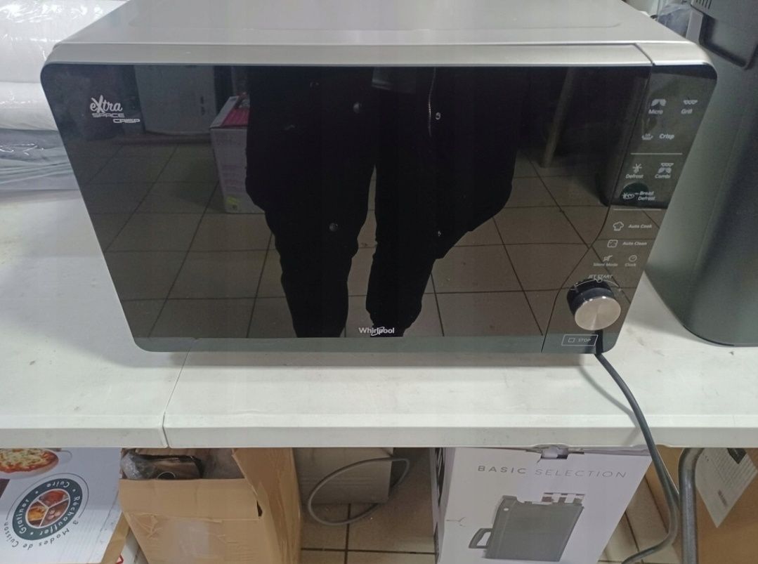 Kuchenka mikrofalowa WHIRLPOOL MWF 426 SL