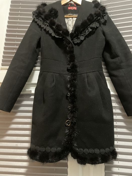Кашемировое пальто, с норкой и вышивкой, классика