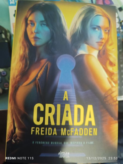 A criada de FREIDA McFADDEN  NOVO