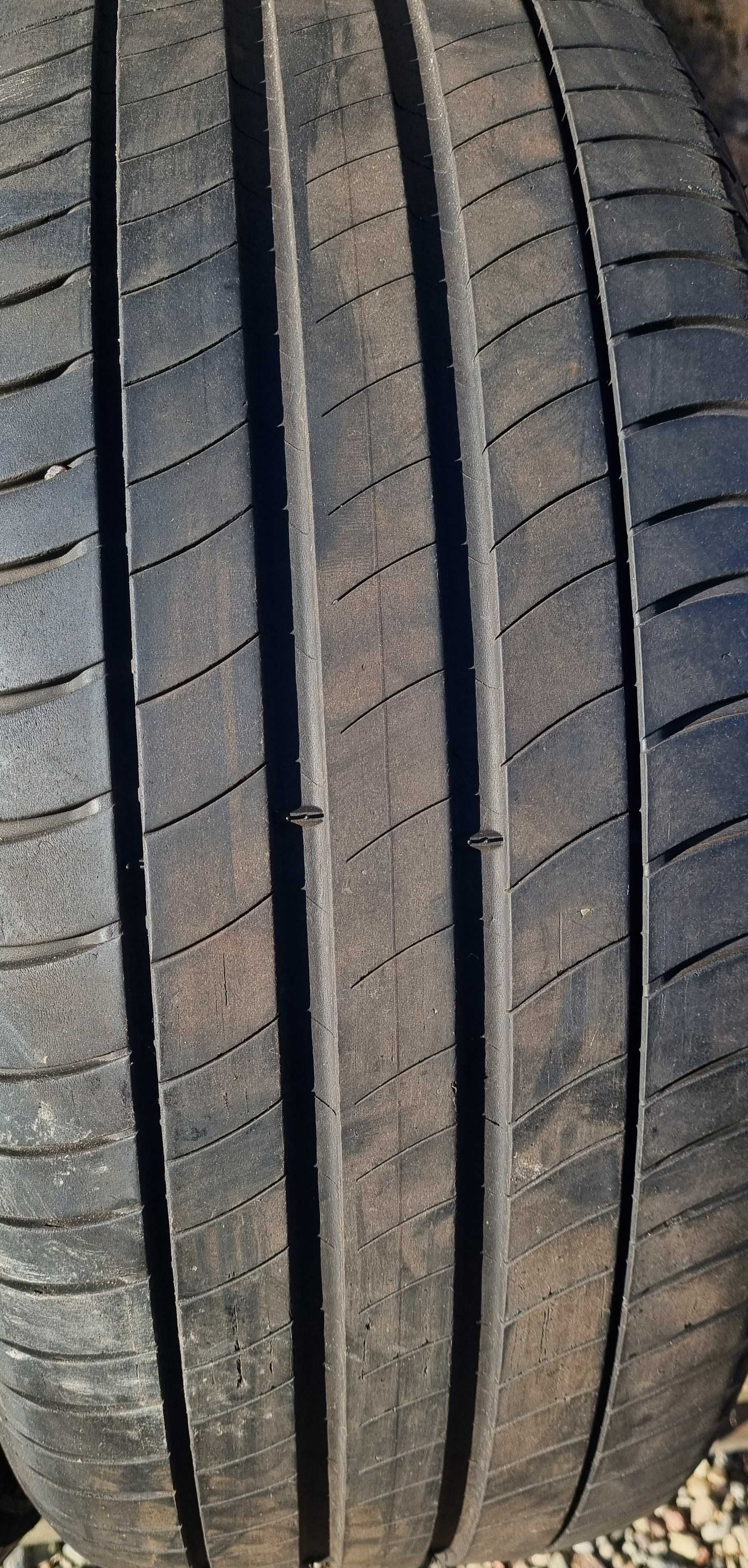 225/50R17 Michelin Green X