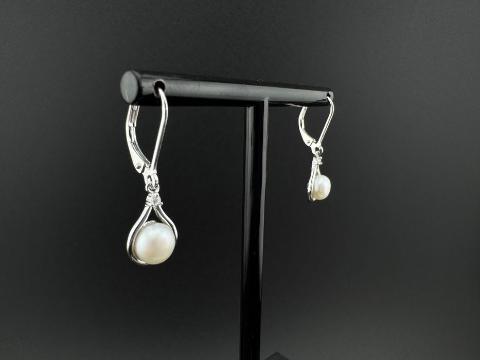 Kolczyki wiszące srebrne pr.925 z perłą