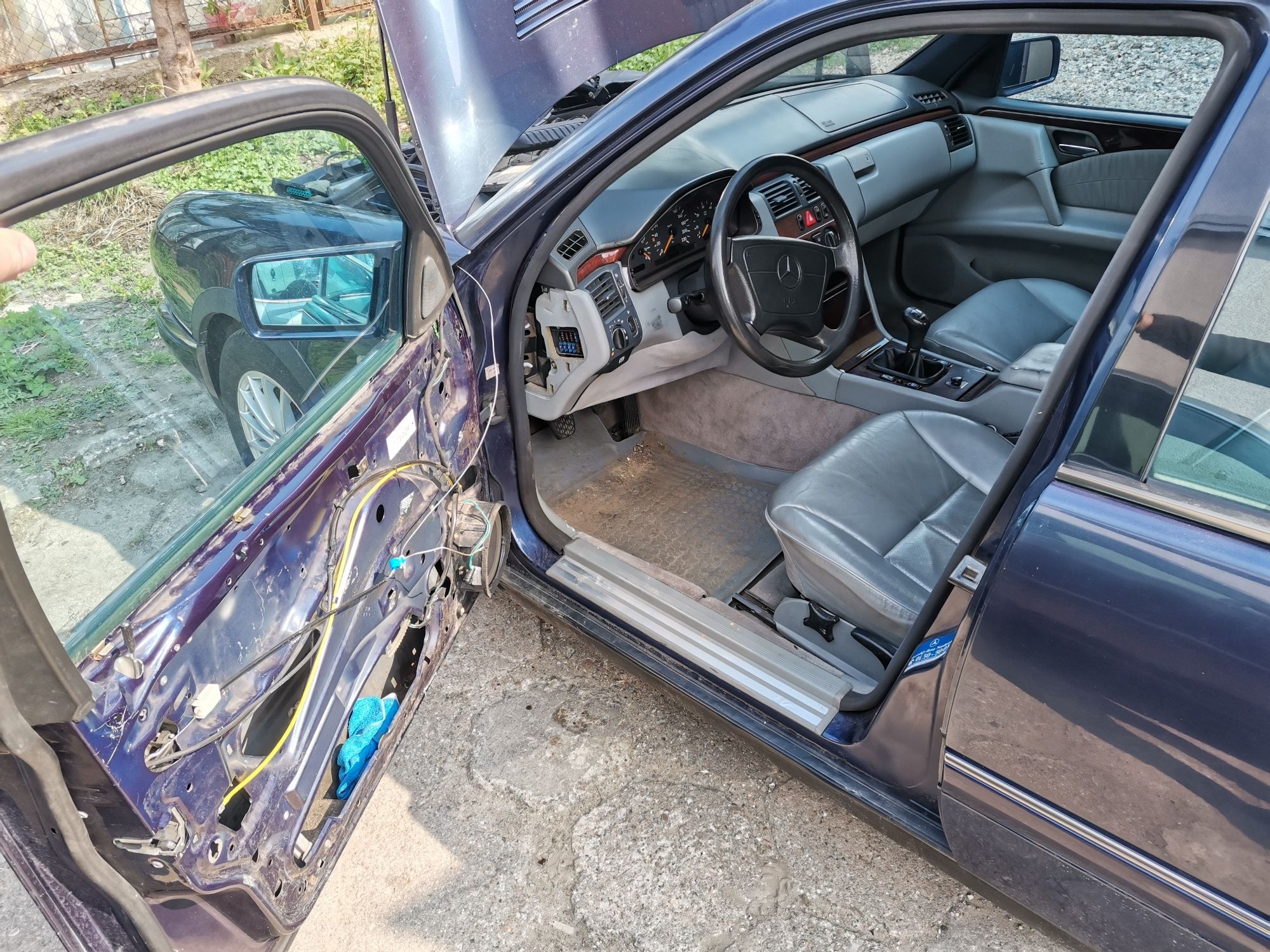 Mercedes W210 E Klassa Classic 1995 2.2D 95KM 360tys km
