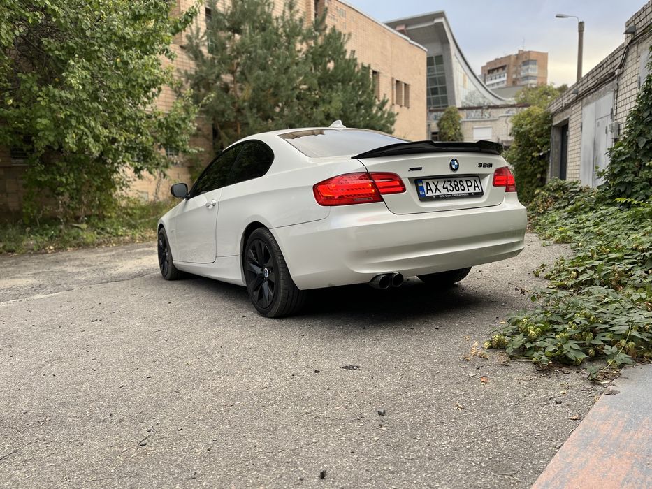 BMW 328 e92 3 series