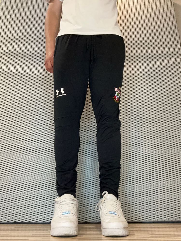 Spodnie Sportowe Under Armour Performance Fit Street Gym Style