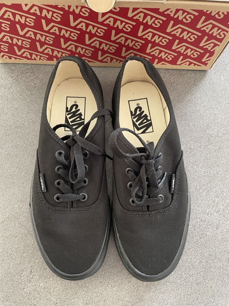 Vans кеди на шнурках 24 см устілка