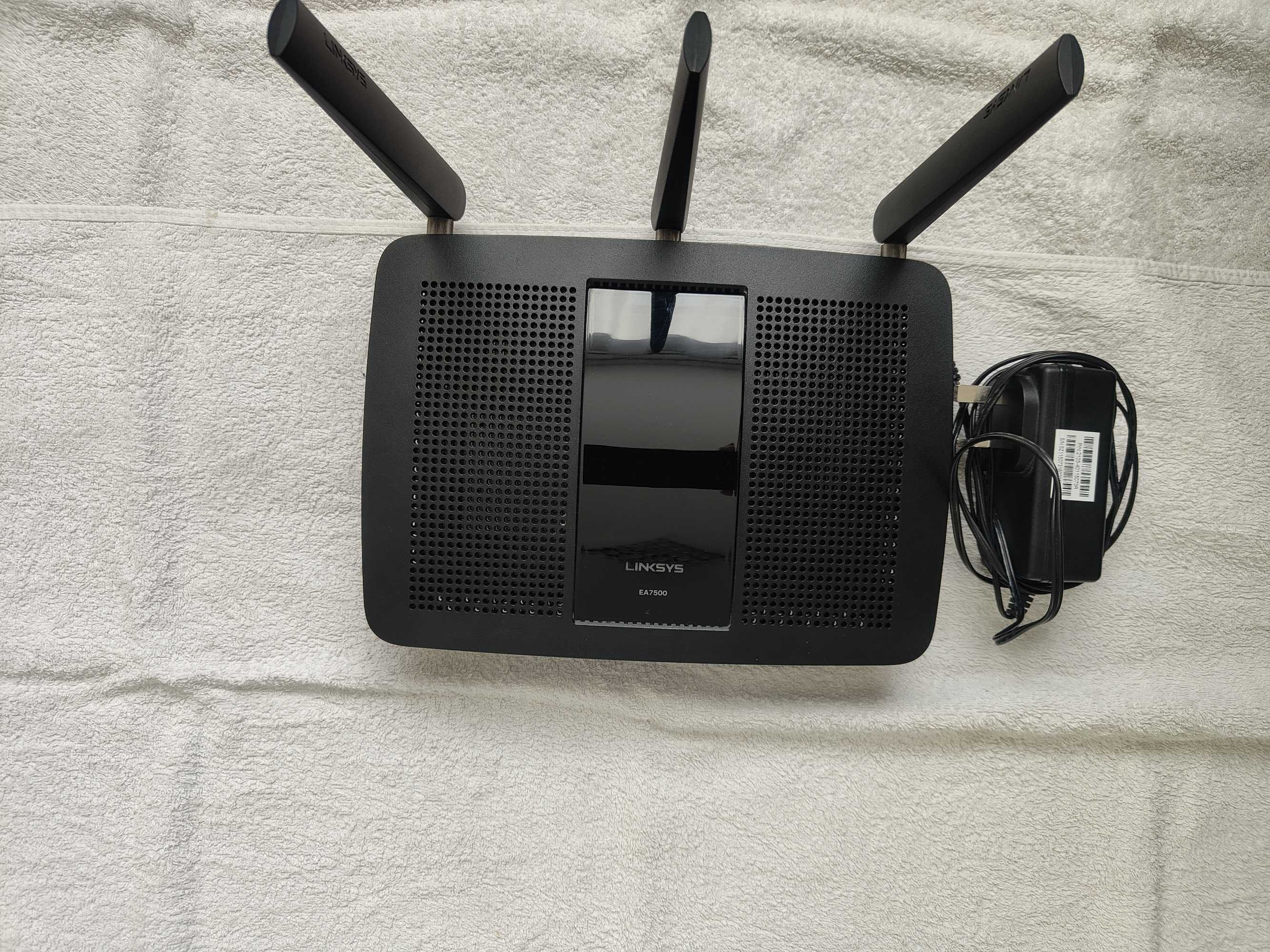 Router modem internet Stream linksys EA7500 WiFi 802.11ac lan gigabit