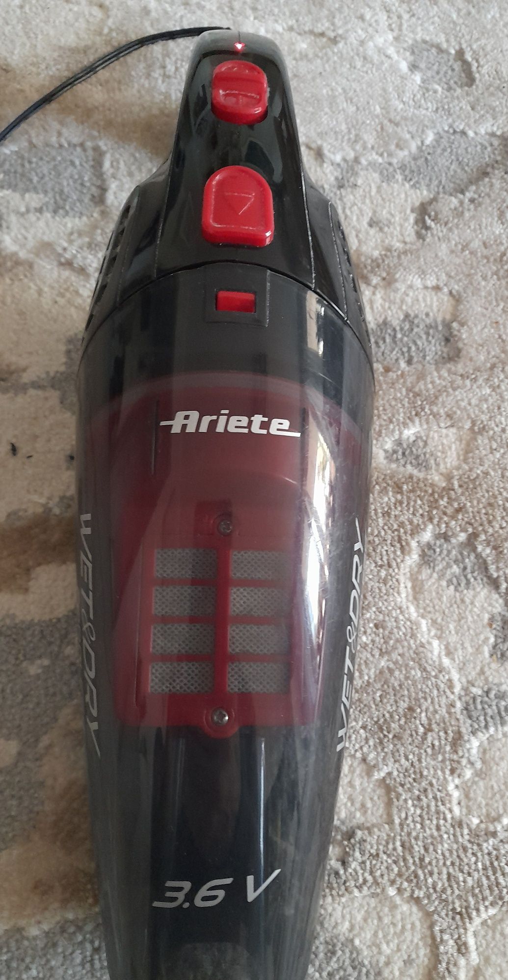 Odkurzacz akumlatorowy ARIETE