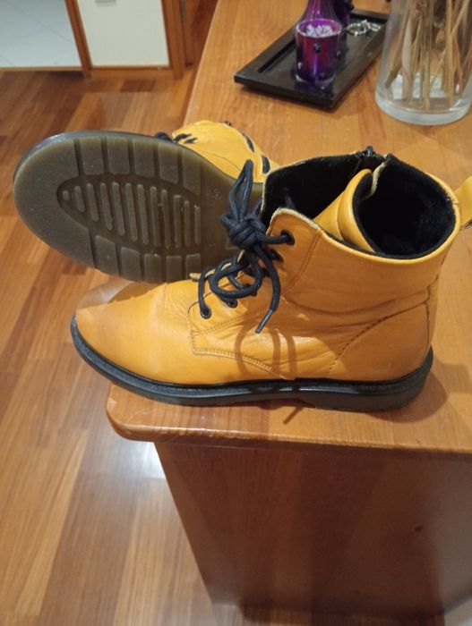 Botins max em pele n 40