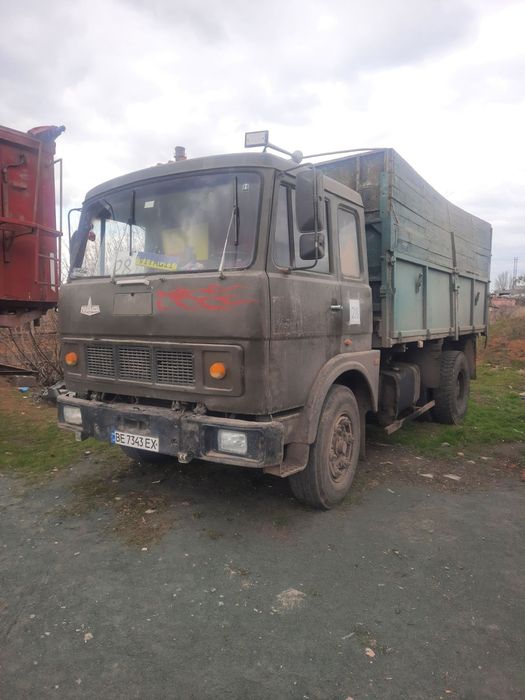 Продам МАЗ самосвал