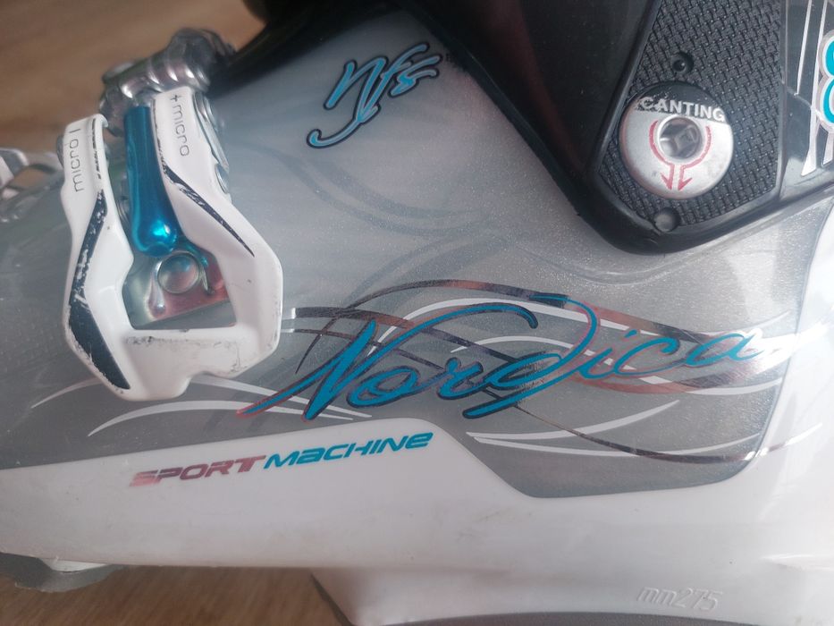 Nordica Sport Machine 85 W flex