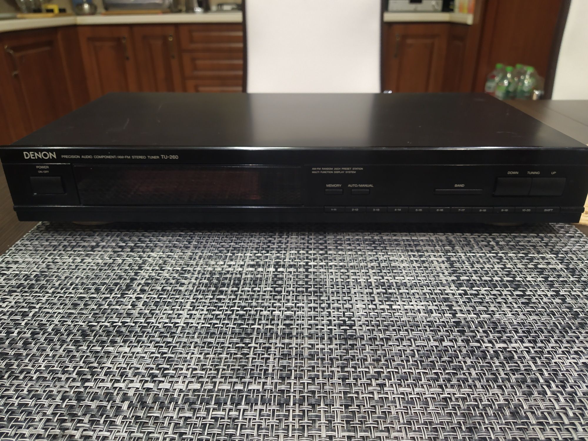 Tuner Denon TU-260