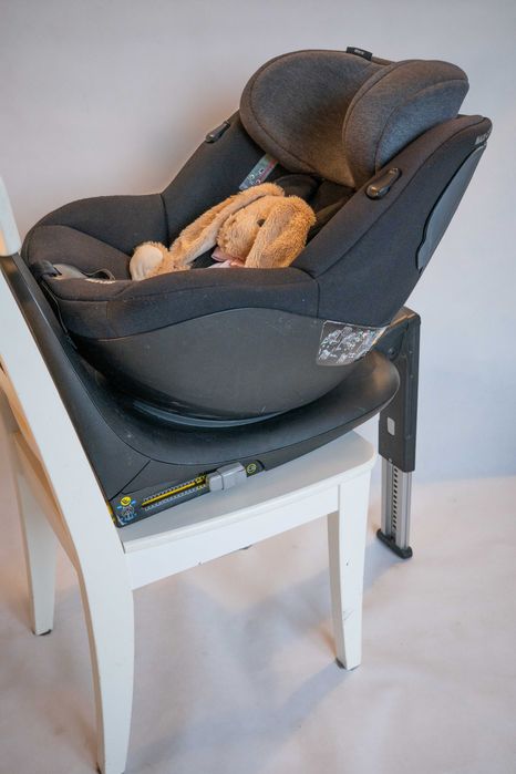 Bezpieczny fotelik samochodowy Maxi Cosi Mica 360