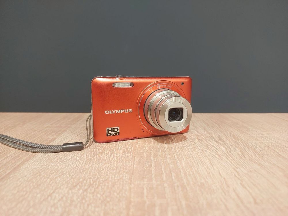 Olympus VG-130 цифровий фотоапарат