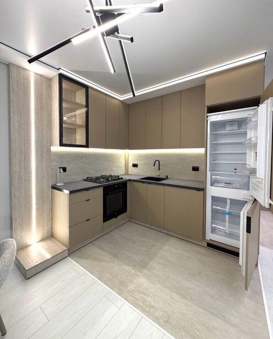 БЕЗ КОМІСІЇ АГЕНЦІЇ , 2 кім.+ кухня- вітальня