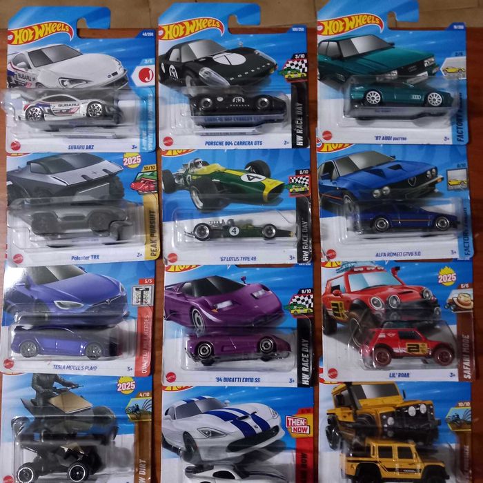 Hotwheels com 10% de desconto NOVO
