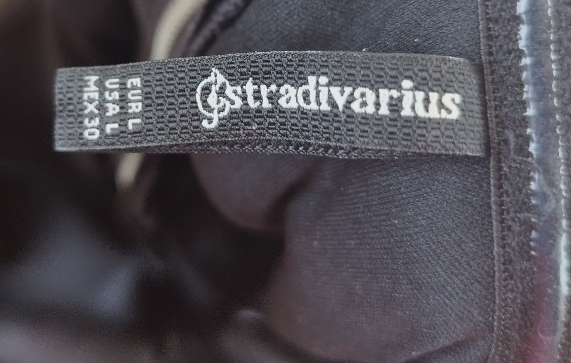 Вечірнє плаття Stradivarius