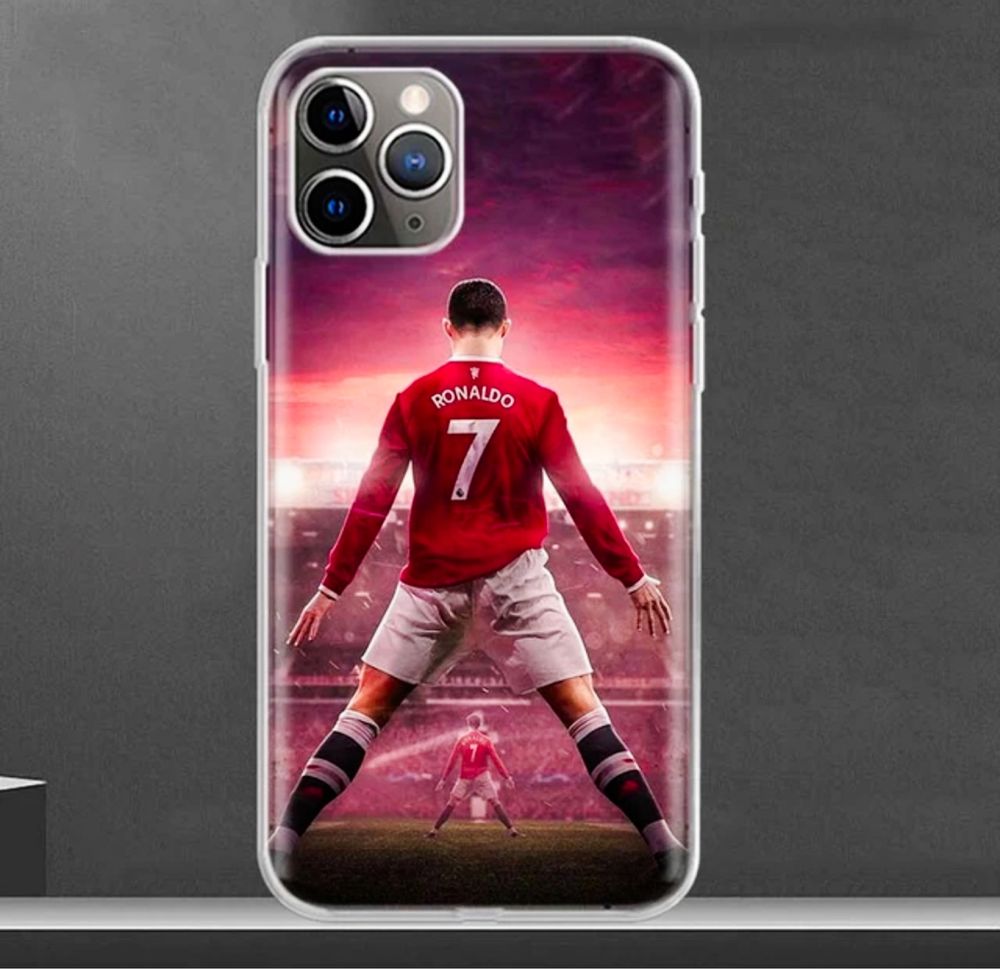 Cristiano Ronaldo Etui na iPhone 14, 13, 12, 11, Mini, Pro, Pro Max