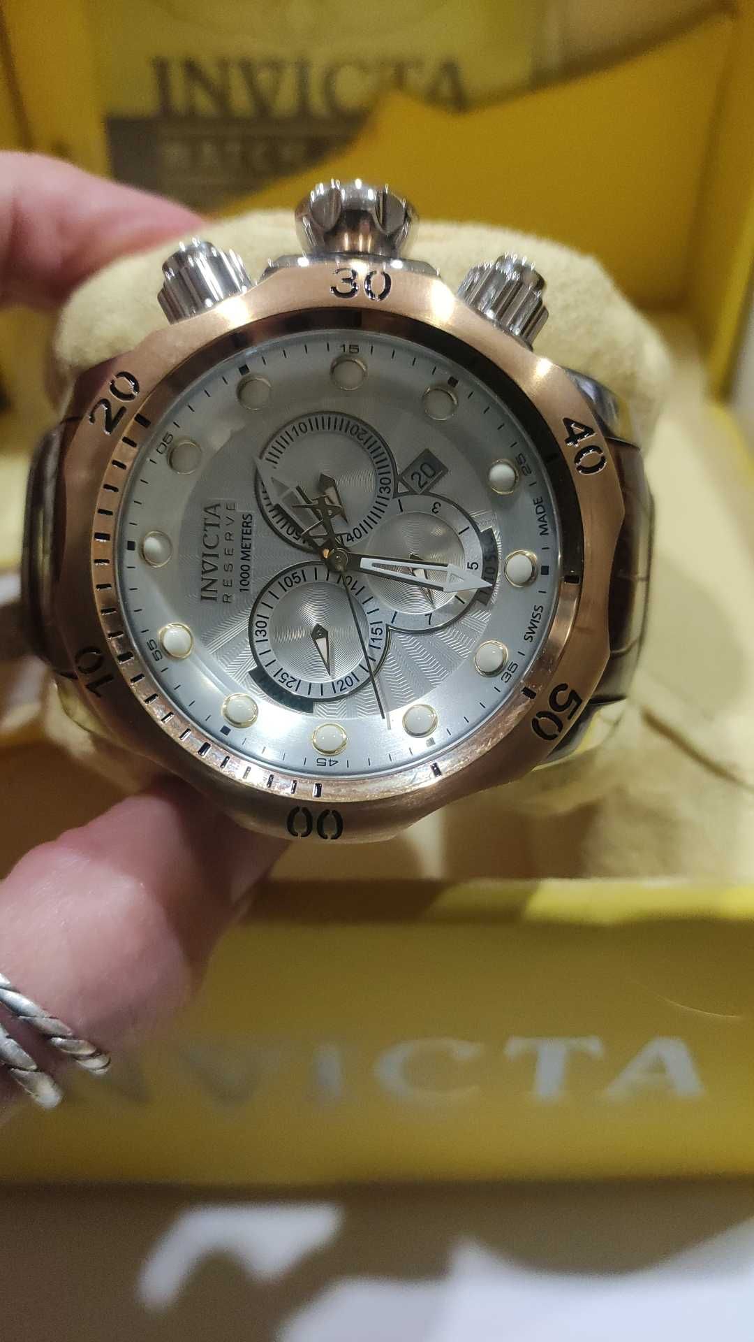 Продам часы Инвикта лимитированная коллекция