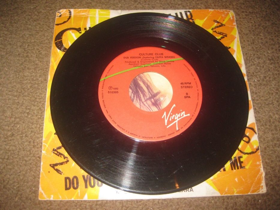 Vinil Single 45 rpm dos Culture Club "Do You Really Want To Hurt Me"