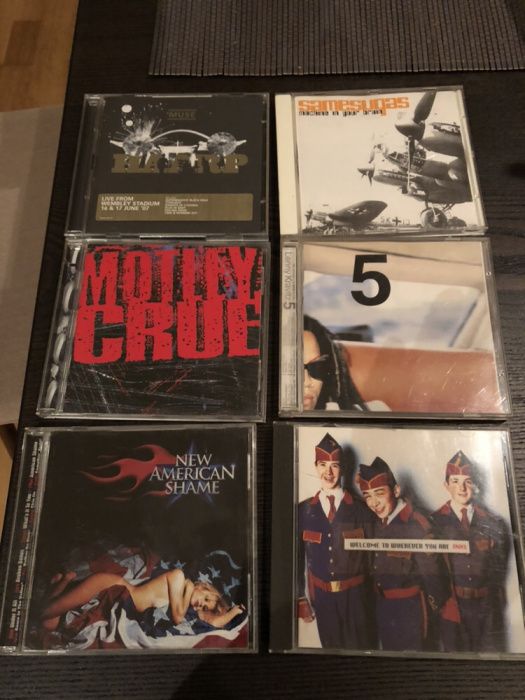 Vendo Vários CD em bom estado