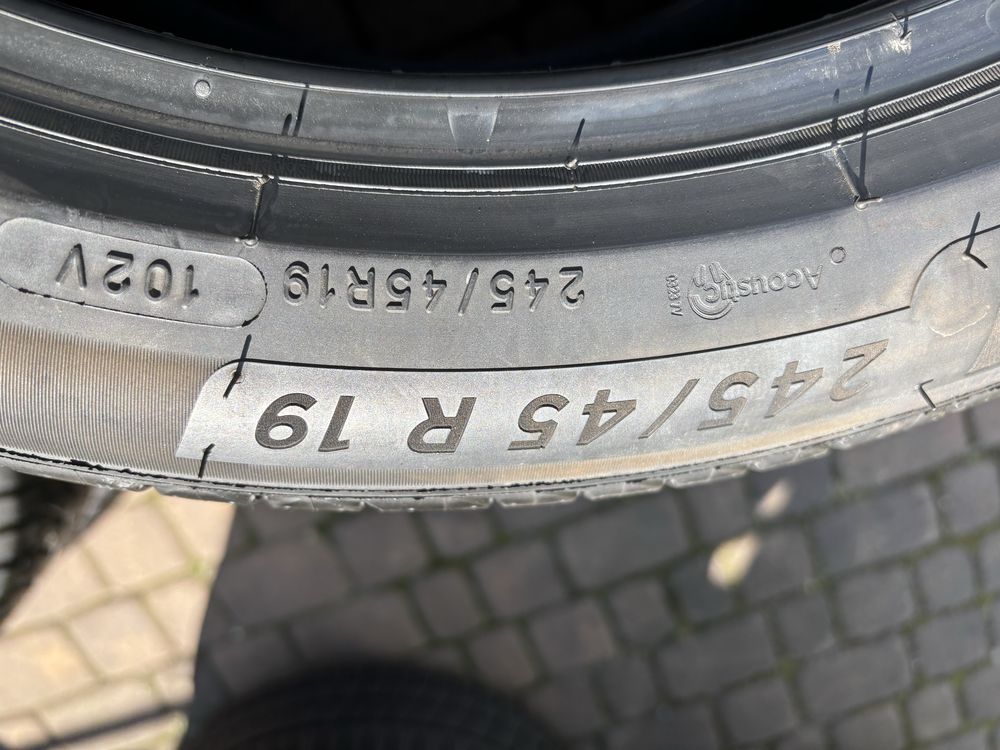 245/45/19 michelin 23rok