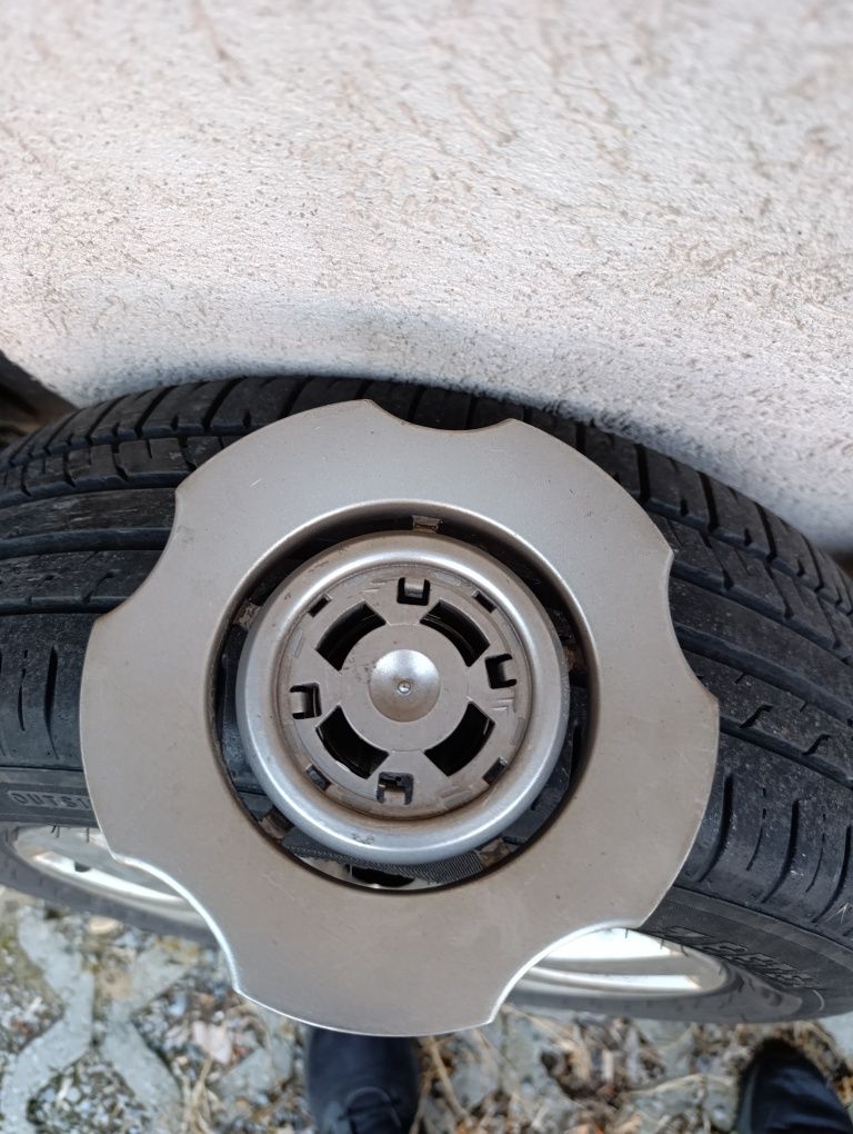 Sprzedam alufelgi z oponami do Citroena Xsary Picasso 4x108.