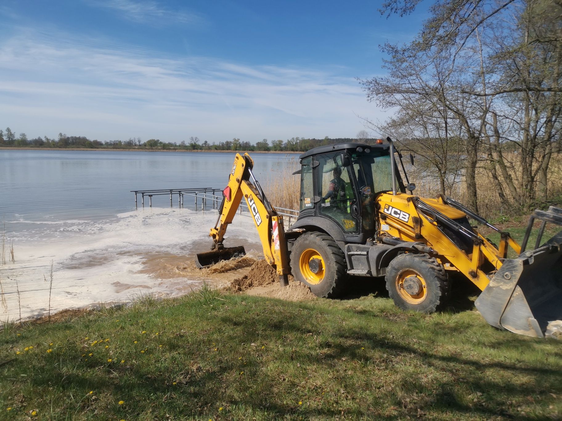 Usługi Koparko- Ładowarką JCB młot,minikoparka, koparka atlas 18t