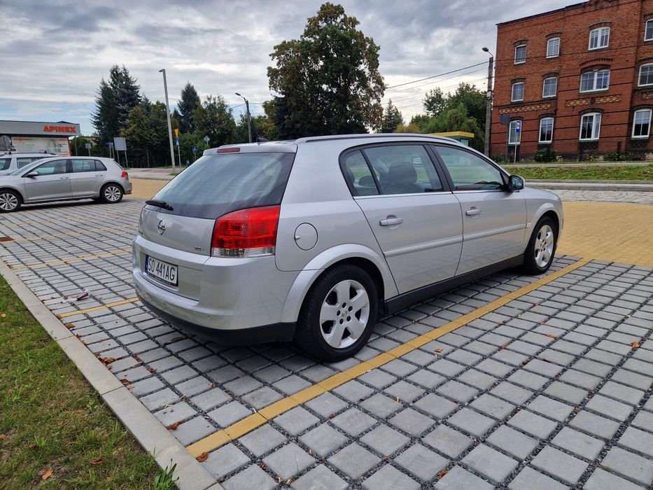 Opel Signum 2.0 turbo