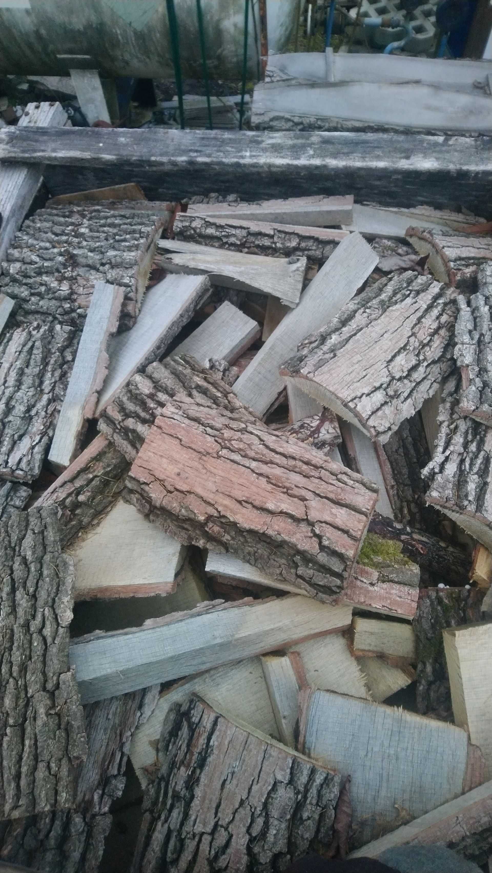 Sprzedam zrzyny tartaczne i gałęziówkę
