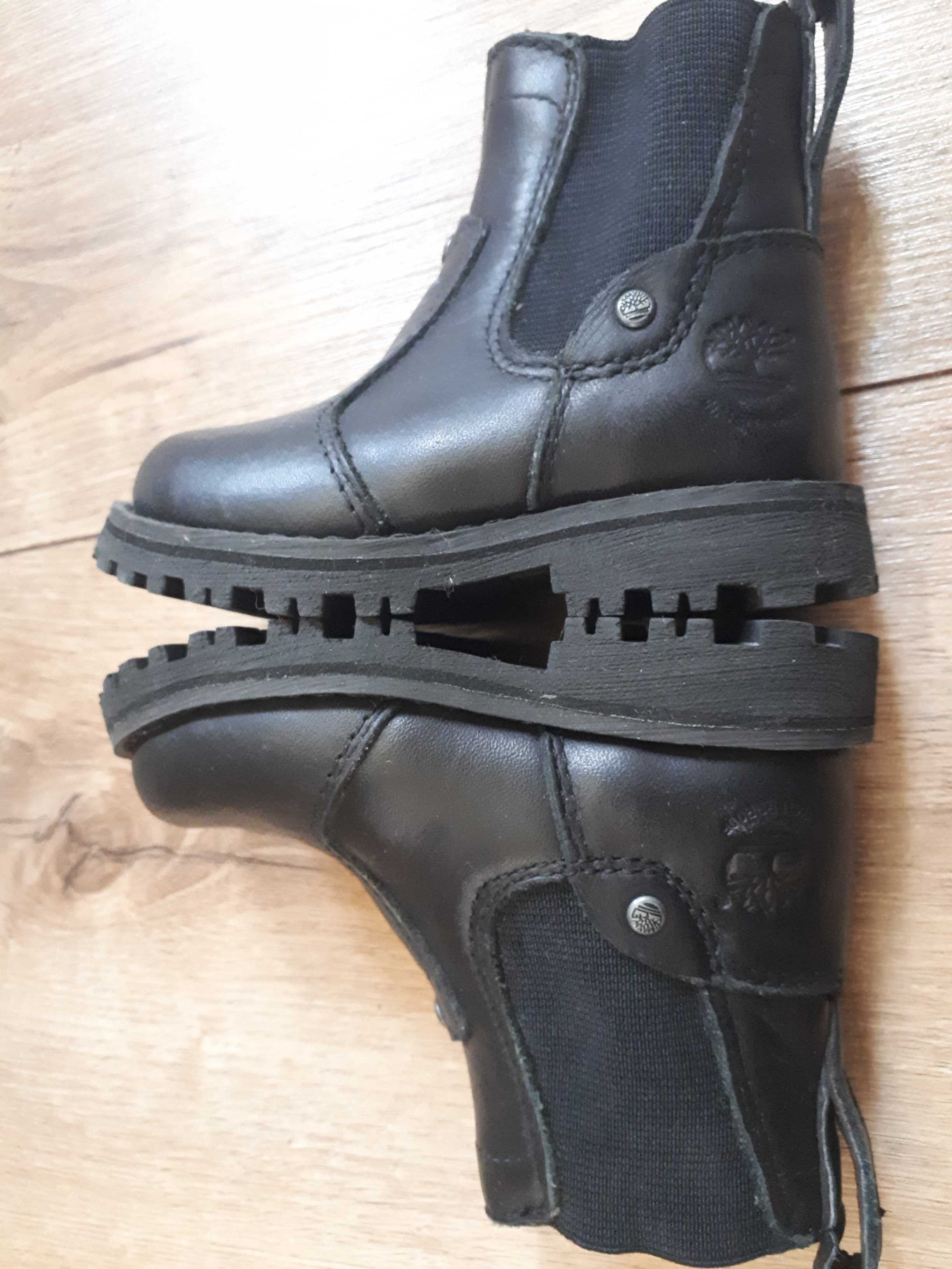 Buty czarne wiosenne traperki za kostkę Timberland roz.20