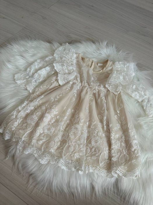 Святкові сукні для дівчинки 74 80 86 розмір