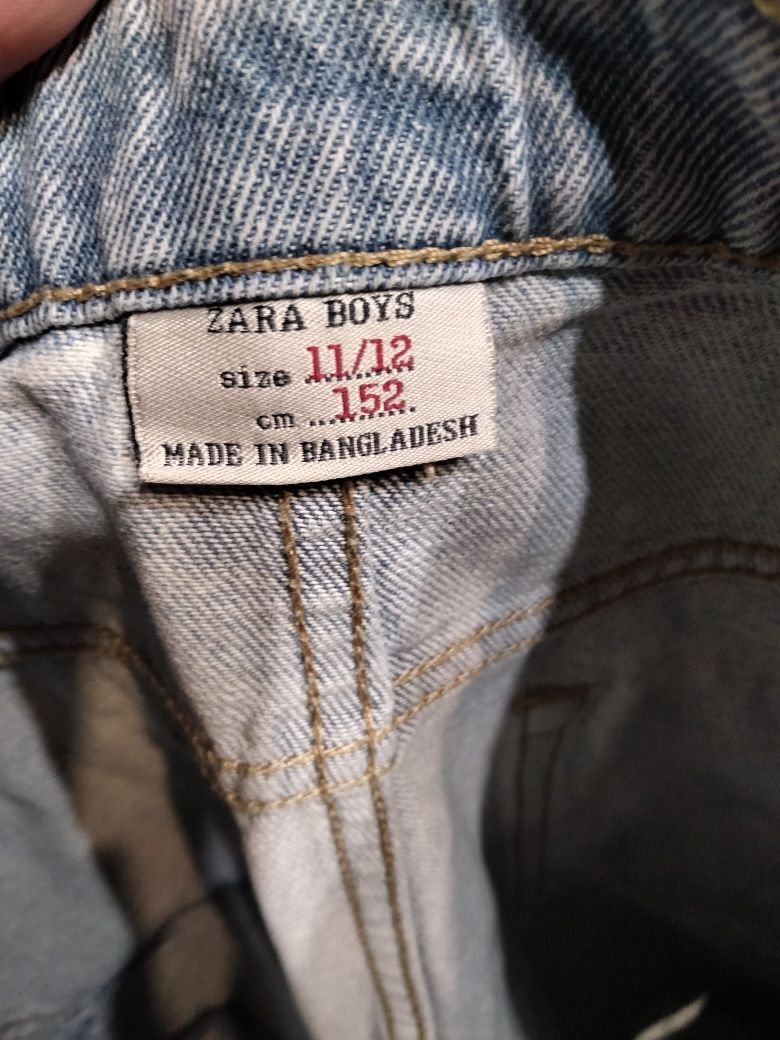 Продам джинсові шорти Zara