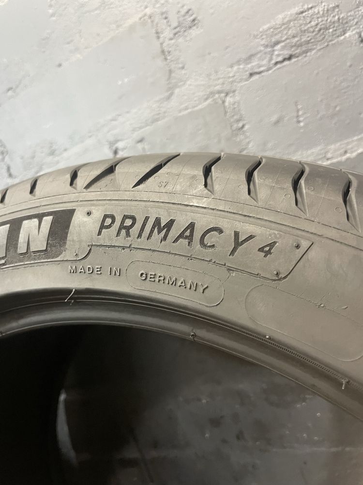 4шт 235/40 R18 Michelin Primacy 4