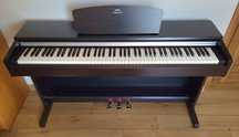 Pianino Yamaha Arius