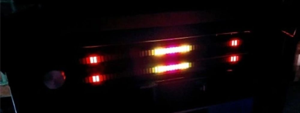 Profesjonalny wskaźnik LED wysterowania sygnału audio mic./ in sign.