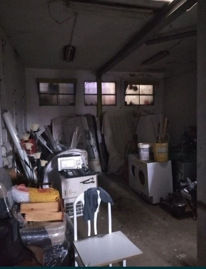 Recolhas de Recheios de casa, Entulho e Sucatas