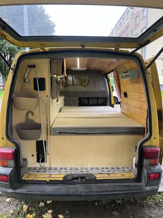 Volkswagen Transporter T4 kamper 1.9 TDI 1998 (na festiwale, kemping)