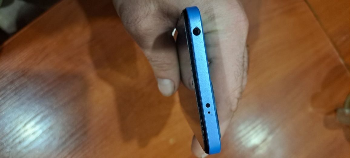 Продам Redmi note 12