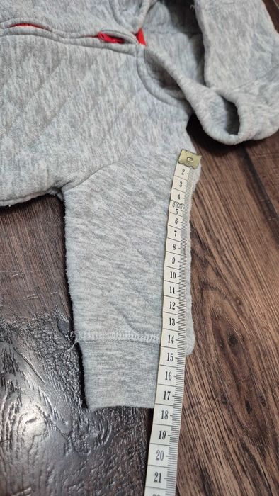 034 T bluza nr 6 szara f&f pikowana 62 chłopiec