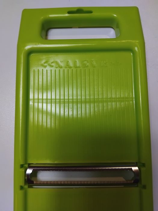 Инструмент для нарезки овощей и фруктов (Украина)