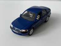 Opel Vectra - 1:43 - DeAgostini