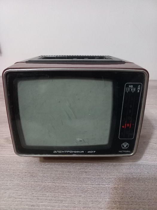 Телевізор електроніка 407
