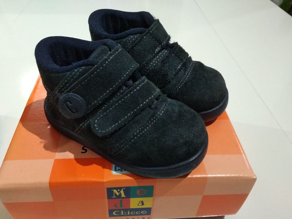 Botas chicco 22 azul ou castanho